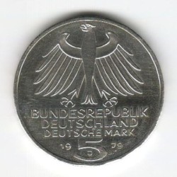 Stříbrná pamětní mince 150. let Archeologického institutu 1979, b.k.
